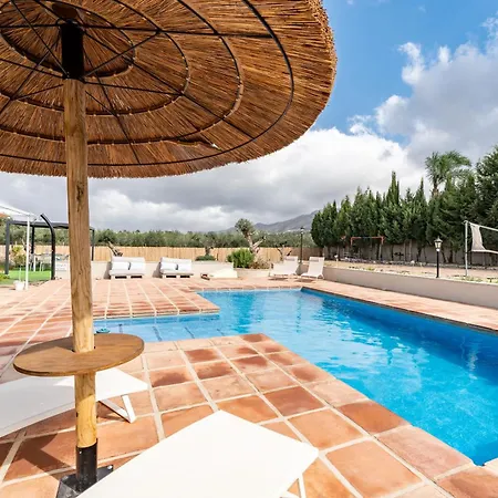 Tranquila El Retiro Villa
